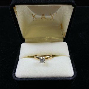 10K Yellow Gold Leo Round .47ct Diamond Solitaire Ring with COA (R008)